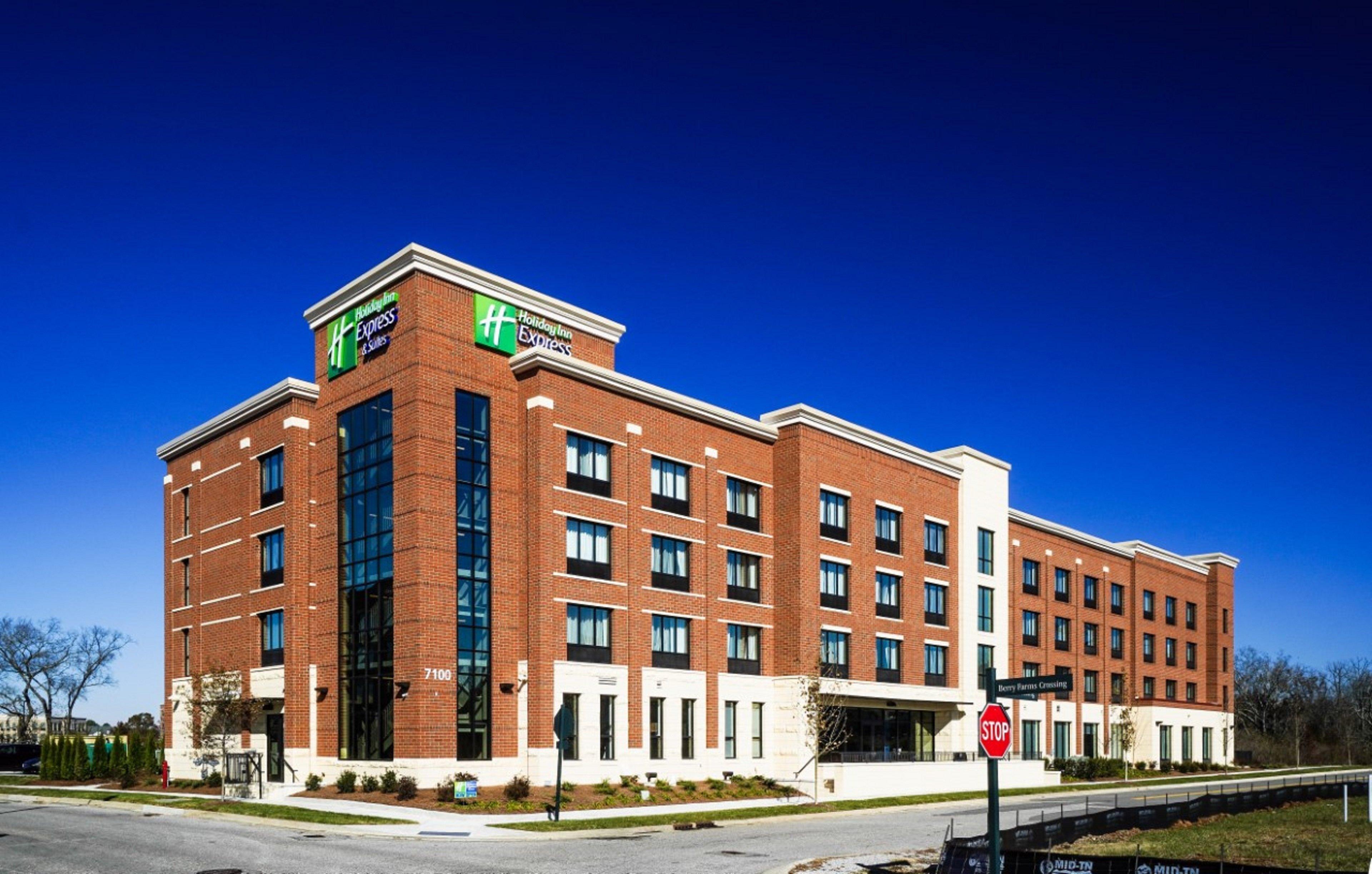Holiday Inn Express & Suites Franklin - Berry Farms By Ihg Εξωτερικό φωτογραφία
