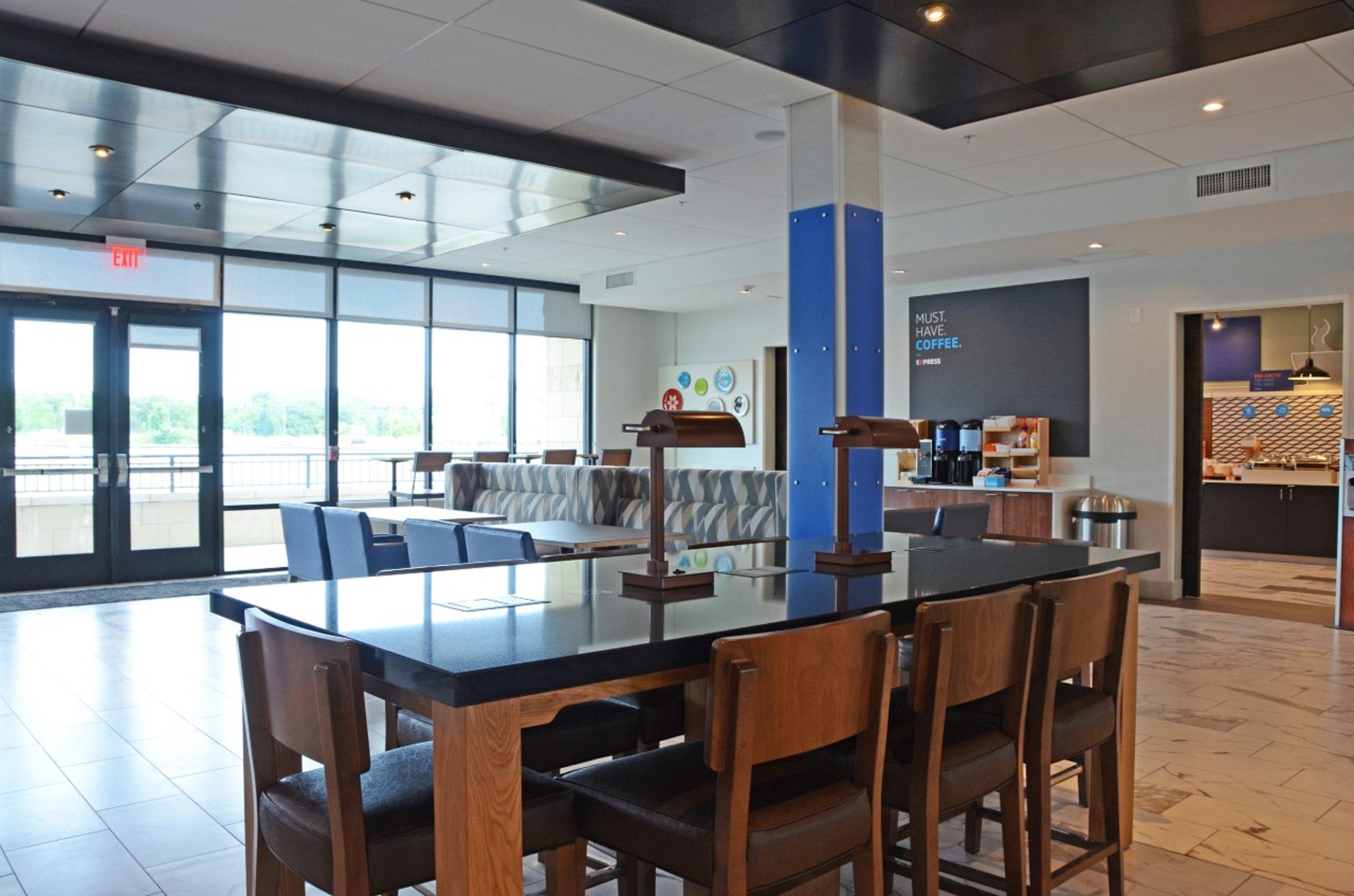 Holiday Inn Express & Suites Franklin - Berry Farms By Ihg Εξωτερικό φωτογραφία